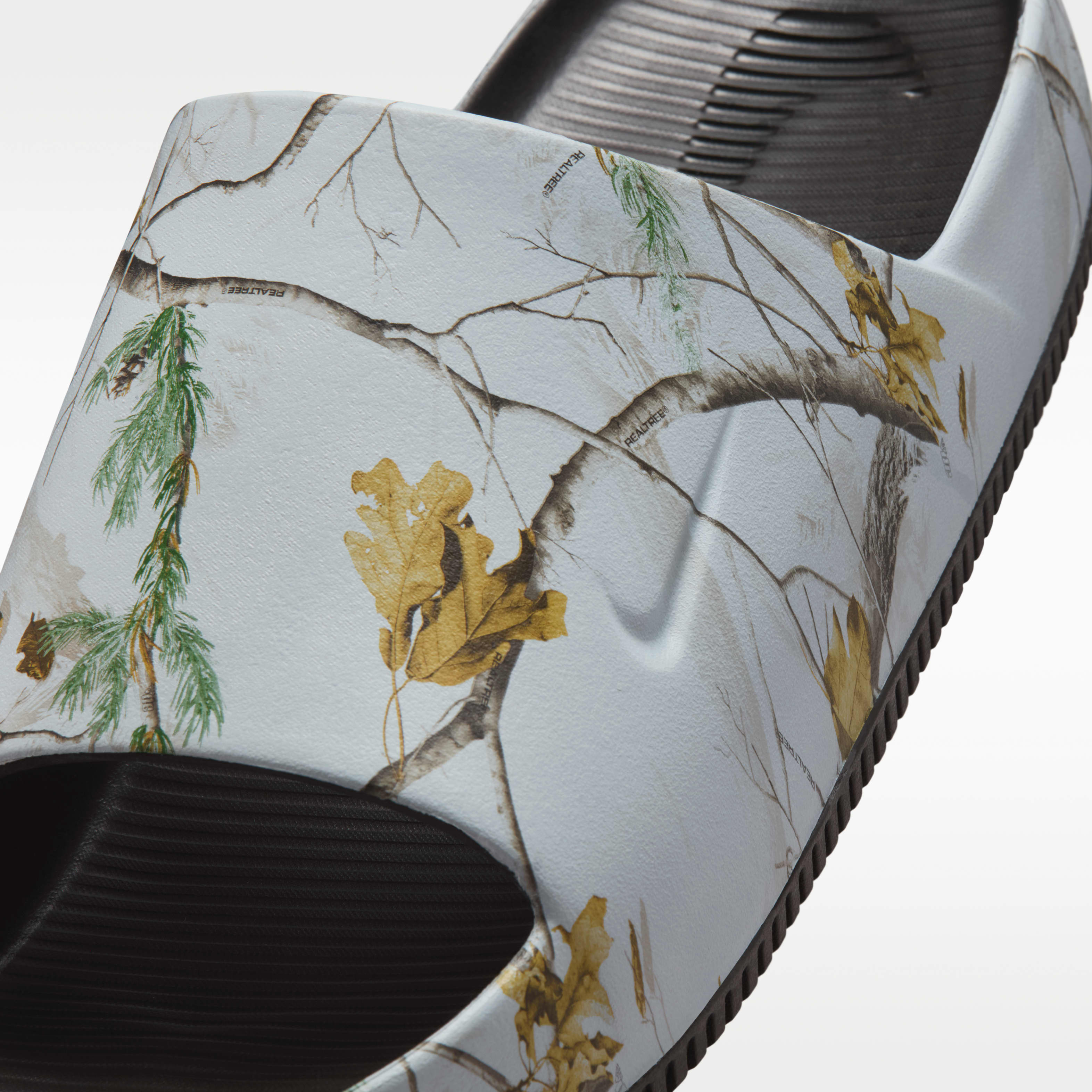 Nike Calm RealTree Men's Slides | The Summit